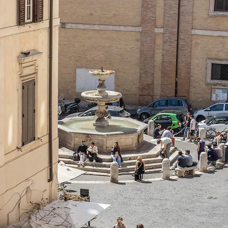 Iron Monti Coliseum 로마