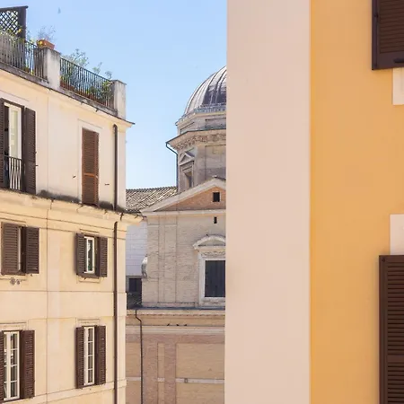 Iron Monti Coliseum Apartment