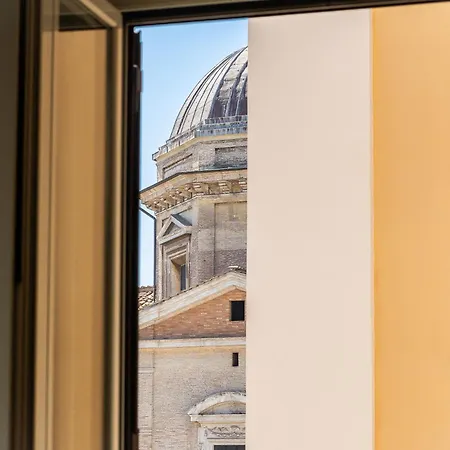 Iron Monti Coliseum Apartment *