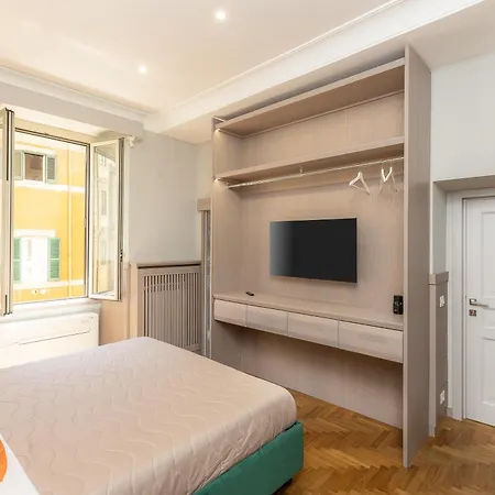 Apartament Iron Monti Coliseum Rzym